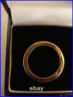 18 Carat Yellow Gold Princess Cut Diamond Set Wedding / Eternity Ring Brand New