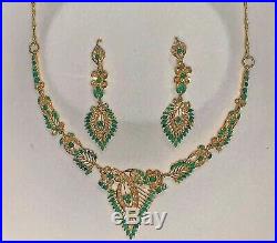 22K Solid Arabic Gold and Pure Middle Eastern Emerald Stone Set