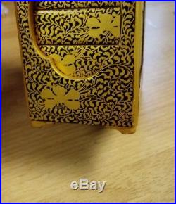 Antique Japanese Ohanami Sage Jubako Picnic Set Box Gold with 2 Pure Silver Sake