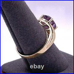 Estate Oval Purple Amethyst Set In Shiny 10k Pure Gold Ring NICE