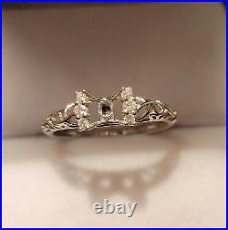 Gorgeous white gold engagement ring (Setting) Choose your perfect diamond
