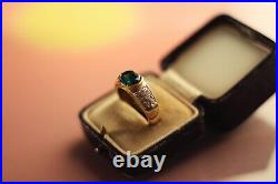 Green Gem Set and Diamond Ring Pure 18CT Gold sz. O Vintage Gypsy Fortune Teller