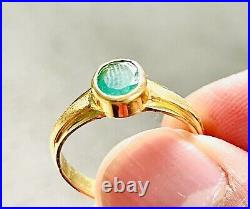 Immaculate Genuine Columbian Emerald Set In Pure 22k Yellow Gold, Size 9 US