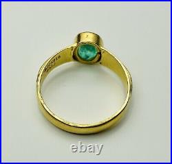 Immaculate Genuine Columbian Emerald Set In Pure 22k Yellow Gold, Size 9 US