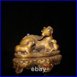 Infrequent China Pure copper set gemstone sheep statue