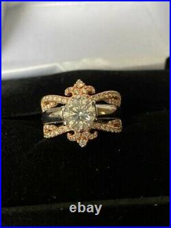 Kay jewelers custom build, wedding set, perfect condition. Rose gold size4.5