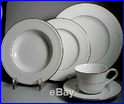 Noritake Whitecliff 4083 GOLD (TWENTY PIECE SET) 20 PIECES PERFECT