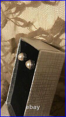 PERFECT GIFT? Gorgeous Pearl Earrings in Intricate Design Setting Vintage