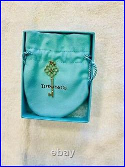 RARE 18K solid Rose Gold Tiffany & Co Knot Pendant! Comes With Perfect Gift Set