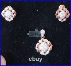 Rare Swiss Kinnari Ayana Blossom Jewelry Diamond Set Resting Upon Pure 14K Gold