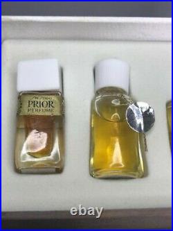 Shiseido perfume gold collection gift set (10 pure parfum). Rare vintage 1970s