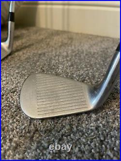 Titleist T300 Iron Set With Pured NS Modus Pro 3 stiff 120g Shafts