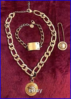 VERSACE NECKLACE AND BRACELET SET MEDUSA GOLD TONE with pin Perfect set