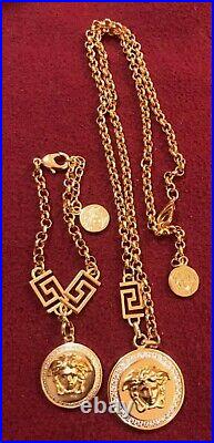 VERSACE NECKLACE AND BRACELET SET MEDUSA RHINESTONE GOLD TONE Perfect set