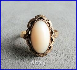 Vintage 18K Yellow GOLD Angel Skin CORAL RING Size 7 Ornate Setting 750 Perfect