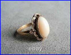 Vintage 18K Yellow GOLD Angel Skin CORAL RING Size 7 Ornate Setting 750 Perfect