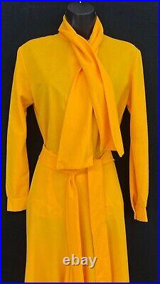 Vintage 1970s gold pantsuit set, yellow bodysuit blouse palazzo wide leg pants L